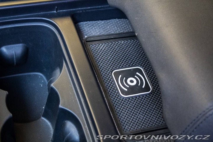 Ostatní značky Ostatní modely Land Rover Defender 294kw 8-st AT 2020 2020