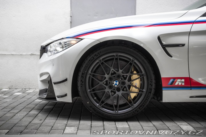 BMW M4 GTS 2017