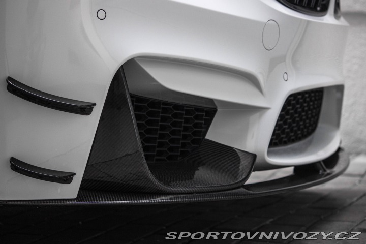 BMW M4 GTS 2017