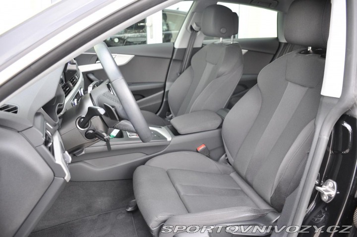 Audi A5 40TDI QUATTRO 2xPNEU 1M Č 2022