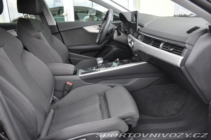 Audi A5 40TDI QUATTRO 2xPNEU 1M Č 2022