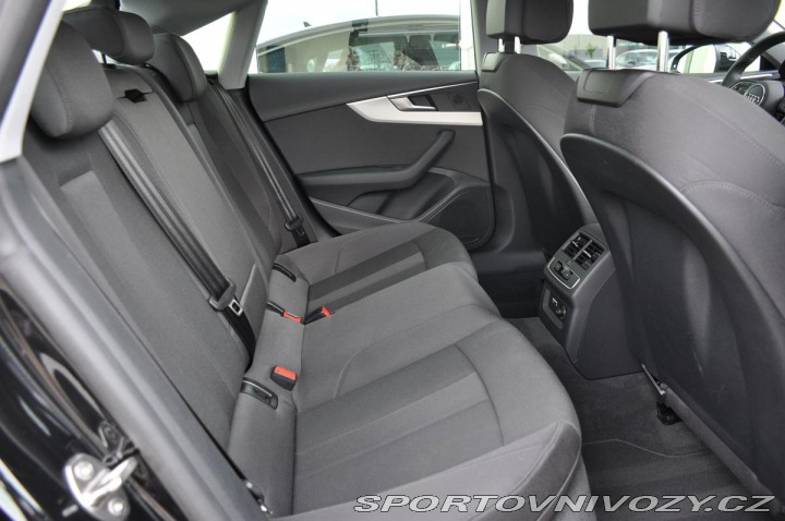 Audi A5 40TDI QUATTRO 2xPNEU 1M Č 2022