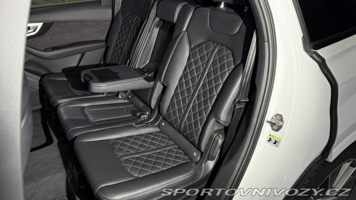 Audi SQ7 SQ7*HUD*Matrix*Bose*Pano* 2018