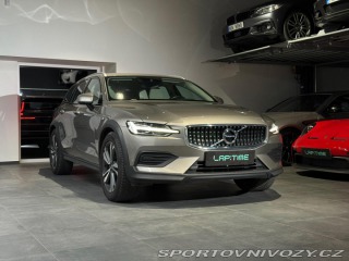 Volvo V60 Cross*Country*AWD*ACC*Taž 2019