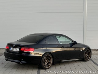 BMW 3 E92 335i Manuál 2008