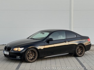 BMW 3 E92 335i Manuál 2008