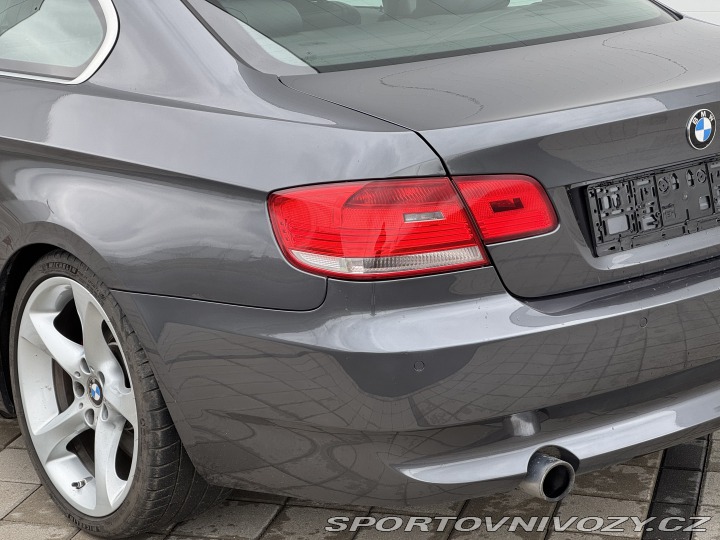 BMW 3 E92 335i Manuál 2006