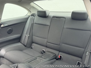 BMW 3 E92 335i Manuál 2006