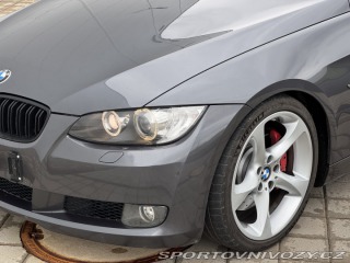 BMW 3 E92 335i Manuál 2006