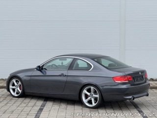 BMW 3 E92 335i Manuál 2006