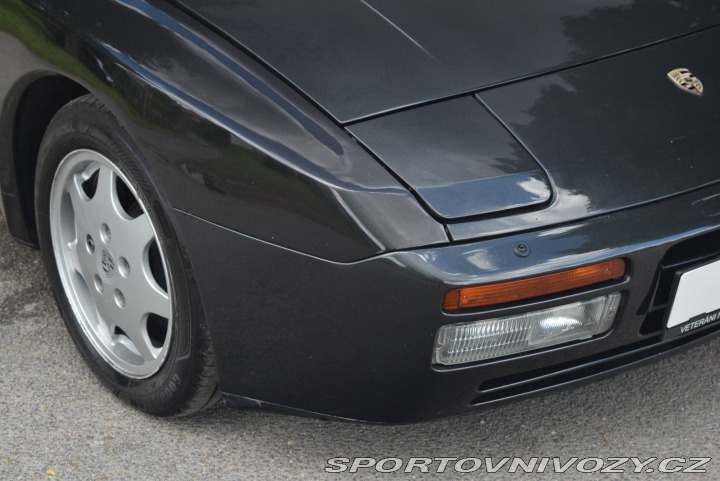 Porsche 944 S2 1989