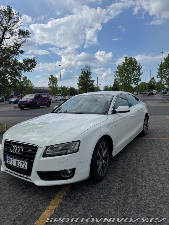 Audi A5 3,0 Prodam 2010