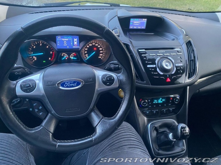 Ford Ostatní modely Kuga 2,0 TDCi 103 kW, 4x4, r 2014