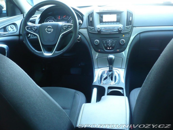 Opel Ostatní modely Insignia 2,0 SLEVA 2015