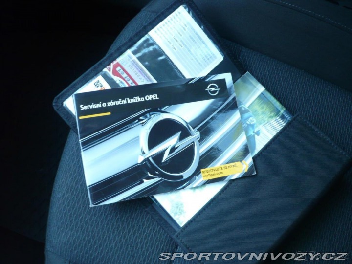 Opel Ostatní modely Insignia 2,0 SLEVA 2015