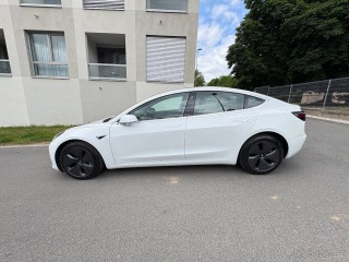 Tesla Model 3 Long Range