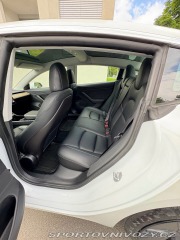 Tesla Model 3 Long Range 1800