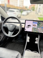 Tesla Model 3 Long Range 1800