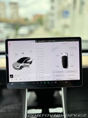 Tesla Model 3 Long Range 1800