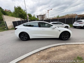 Tesla Model 3 Long Range 1800