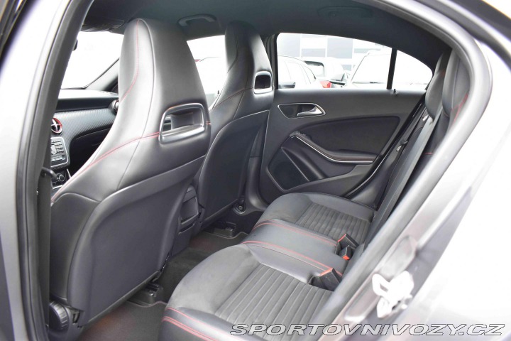 Mercedes-Benz A A45AMG*4MATIC*76t.KM* 2015
