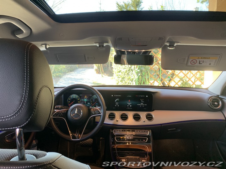 Mercedes-Benz E 300 de 2022