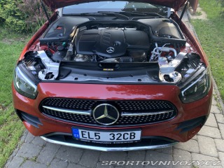 Mercedes-Benz E 300 de 2022