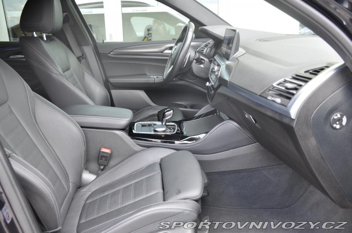BMW X4 xDrive30d M-SPORT ČR 1M 2023