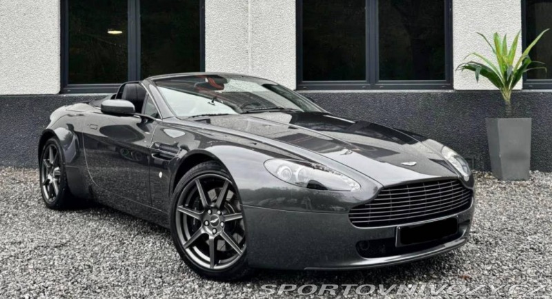 Aston Martin Vantage V8 Roadster