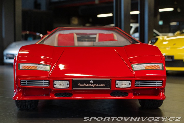 Ostatní značky Ostatní modely Agostini Auto COUNTACH Childrencar 1:1,5 1985