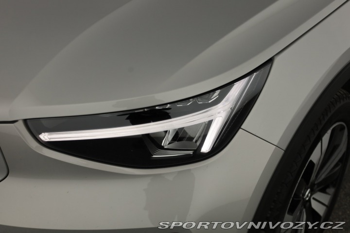 Volvo C40 Recharge Pure 2023