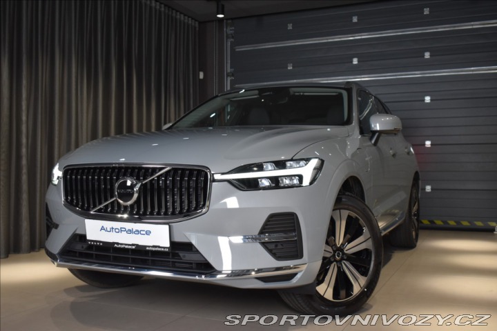 Volvo Ostatní modely XC60 2,0 T6 AWD Plus Bright 2025
