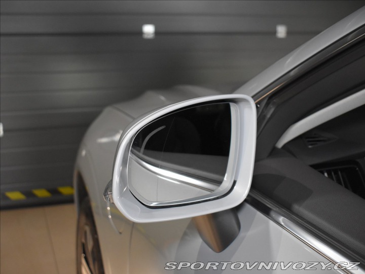 Volvo Ostatní modely XC60 2,0 T6 AWD Plus Bright 2025