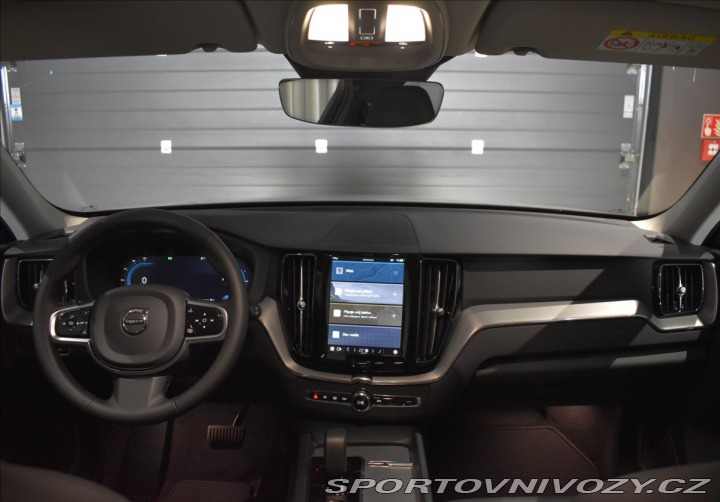 Volvo Ostatní modely XC60 2,0 T6 AWD Plus Bright 2025