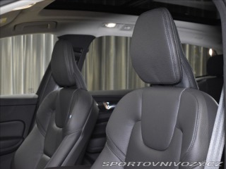 Volvo Ostatní modely XC60 2,0 T6 AWD Plus Bright 2025