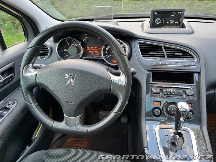 Peugeot Ostatní modely 5008 2,0 HDi Allure 2013