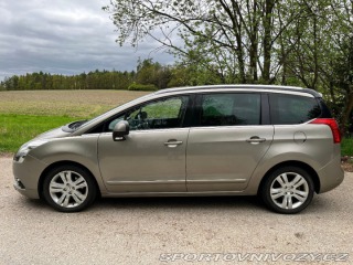Peugeot Ostatní modely 5008 2,0 HDi Allure 2013