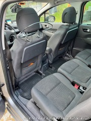 Peugeot Ostatní modely 5008 2,0 HDi Allure 2013