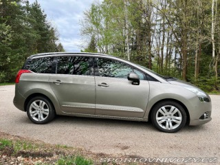 Peugeot Ostatní modely 5008 2,0 HDi Allure 2013