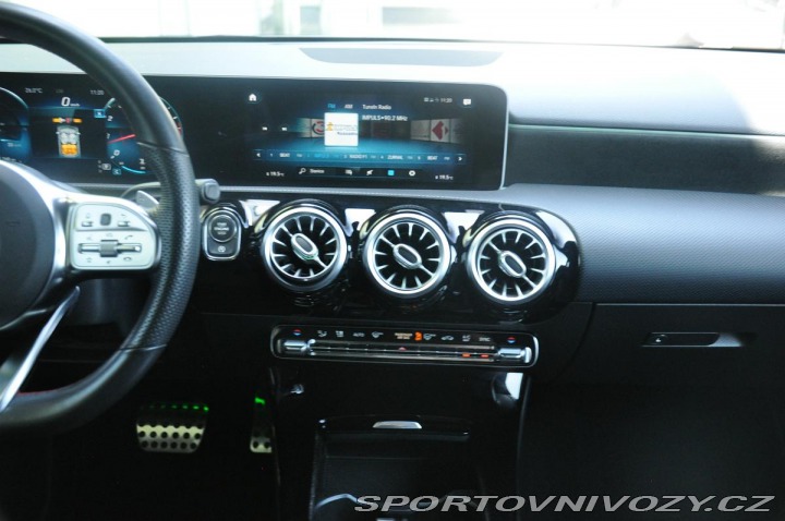 Mercedes-Benz A 250 AMG 4MATIC ČR LED 1M 2019