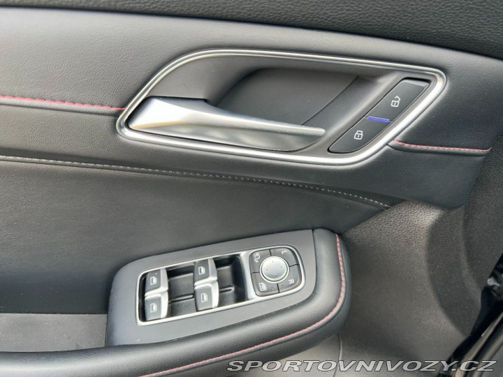 MG Ostatní modely EHS 1.5 Emotion 1. Maj CZ 2024