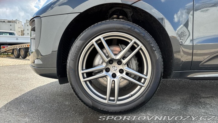 Porsche Macan S 2020