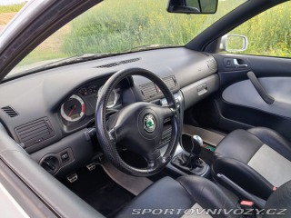 Škoda Octavia RS 2003