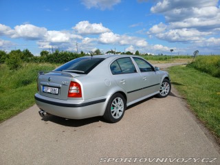 Škoda Octavia RS 2003