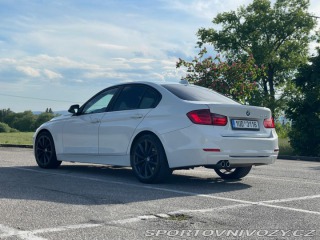BMW 3 328i F30 2012
