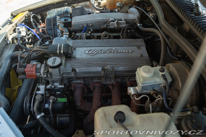 Alfa Romeo Ostatní modely 75 2.0 1989