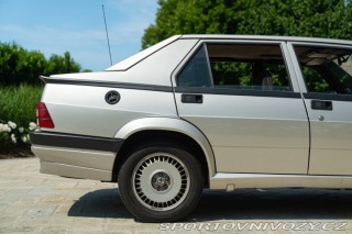 Alfa Romeo Ostatní modely 75 2.0 1989