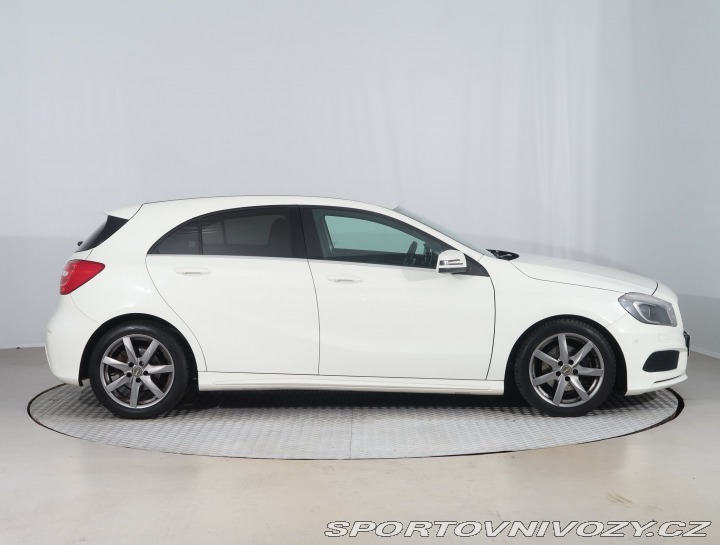 Mercedes-Benz A A 200 2013