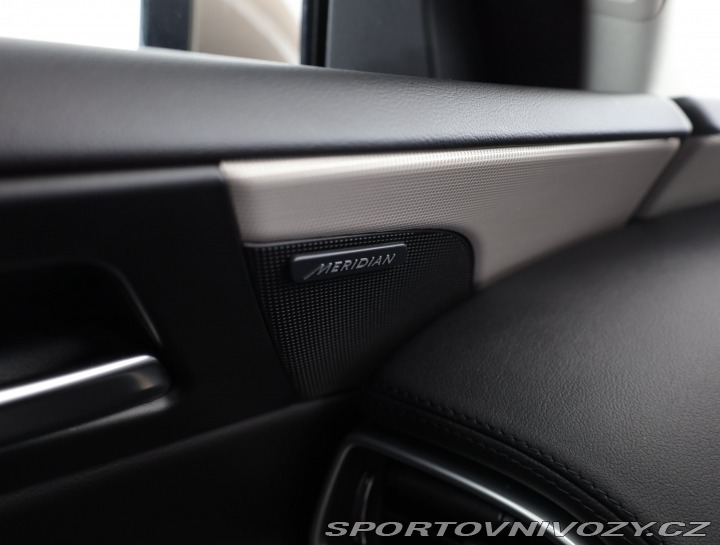 Jaguar XE E-Performance 2016