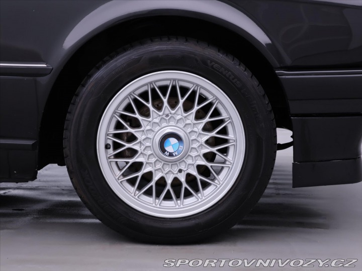 BMW 3 2,5 i 125kW Kůže 1986